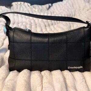 Coachtopia Alter Ego Small Black leather.